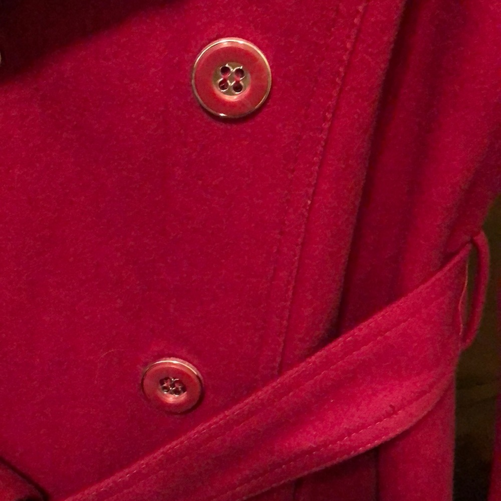 Coat - Picture 3 of 4
